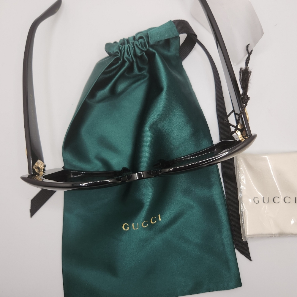 Gucci Women Sunglasses - Picture 6 of 8